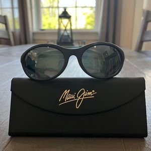 Maui Jim Unisex Black Sunglasses